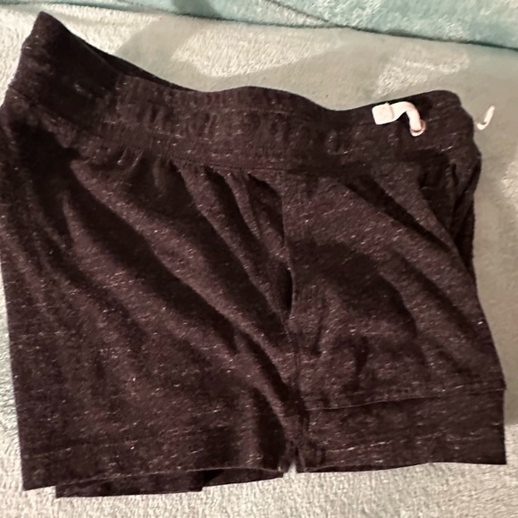 Nike Women's Black Shorts
T3 - Picture 6 of 10